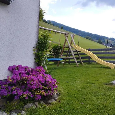 Schwarzkoglerhof Apartamento Haus im Ennstal